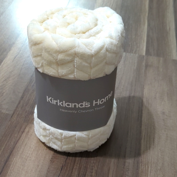 Kirklands Bedding Kirklands Home Heavenly Chevron Throw Poshmark